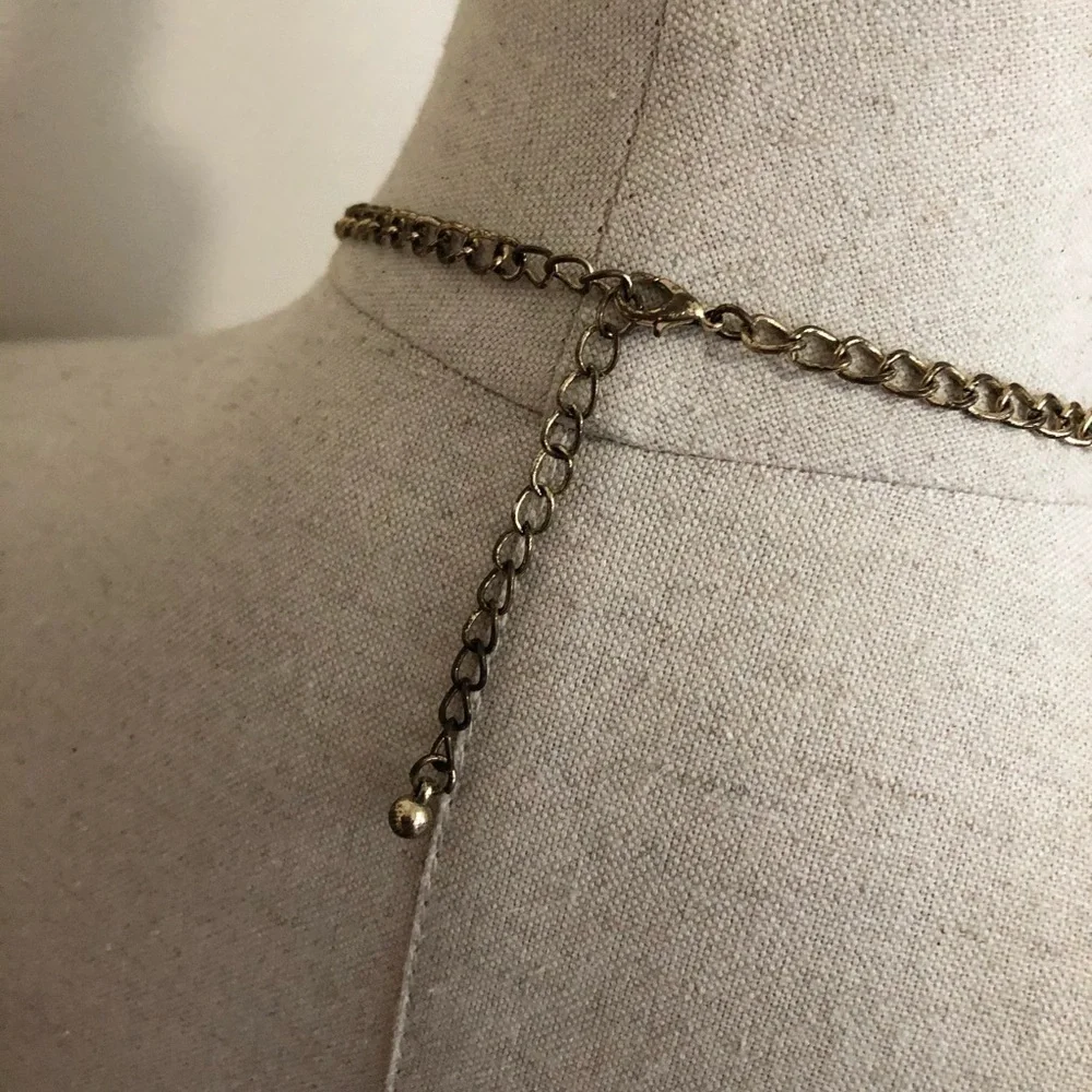 Costume Jewelry Necklace with Adjustable Chain